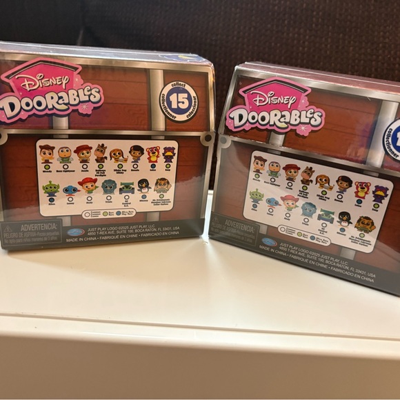 New! Disney Doorables Toy Story Chests (3 Doorables inside each) - Picture 2 of 2